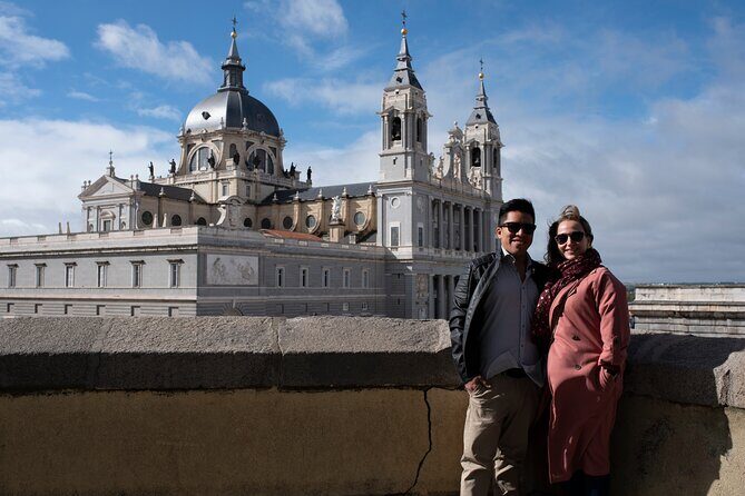 "Exclusive Panoramic Views of Madrid in Tuk Tuk with pickup" - The Sum Up