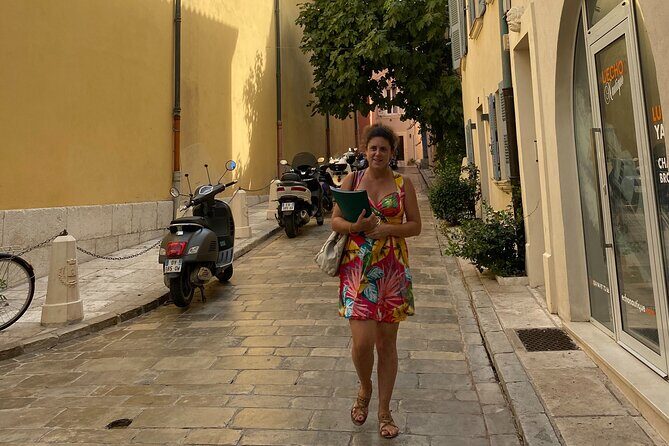 Exclusive private tour of Saint Tropez by a Tropezian guide - The Practical Details