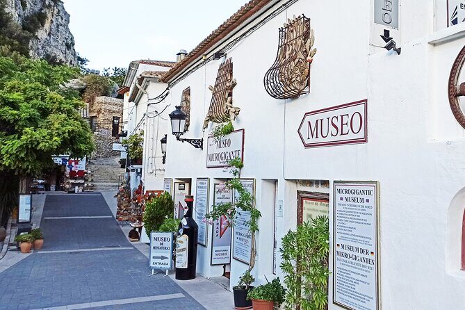 Excursion to Guadalest, Altea and entrance to the Fuentes del Algar - Who Should Take This Tour?
