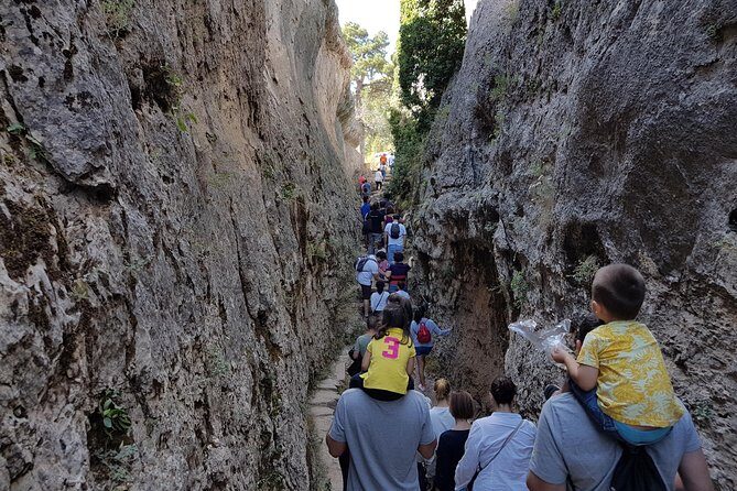 Excursion to the Enchanted City from Cuenca - Ventano del Diablo: A Viewpoint of Natural Majesty