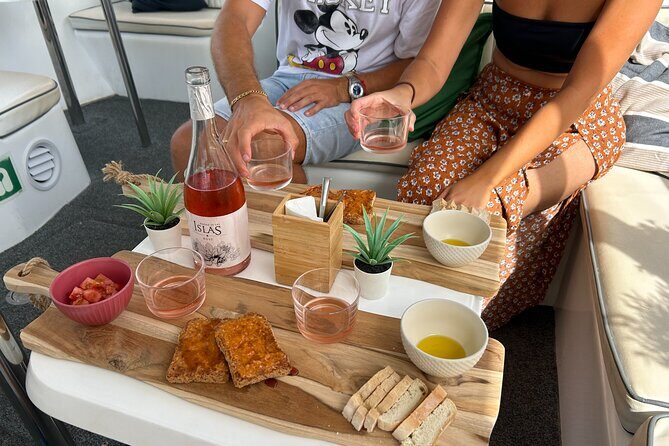 Explore Gran Canaria: Boat Tour with Wine & Local food Tasting - Why This Tour Works for Travelers