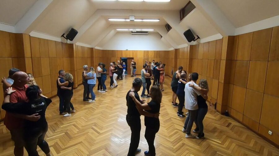 Faro: Dance Private or Group Lessons (Salsa,Bachata,Kizomba) - The Breakdown: What Your Two Hours Will Look Like