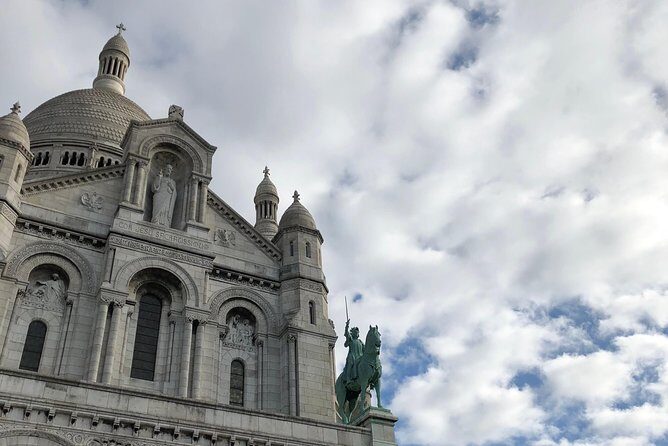 Fat Cat gets the Early Bird: Montmartre - Authentic Experience and Authenticity