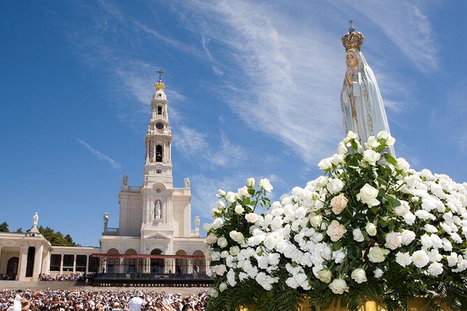 Fátima, Óbidos and Nazaré Private Tour from Lisbon - Who Is This Tour Best For?