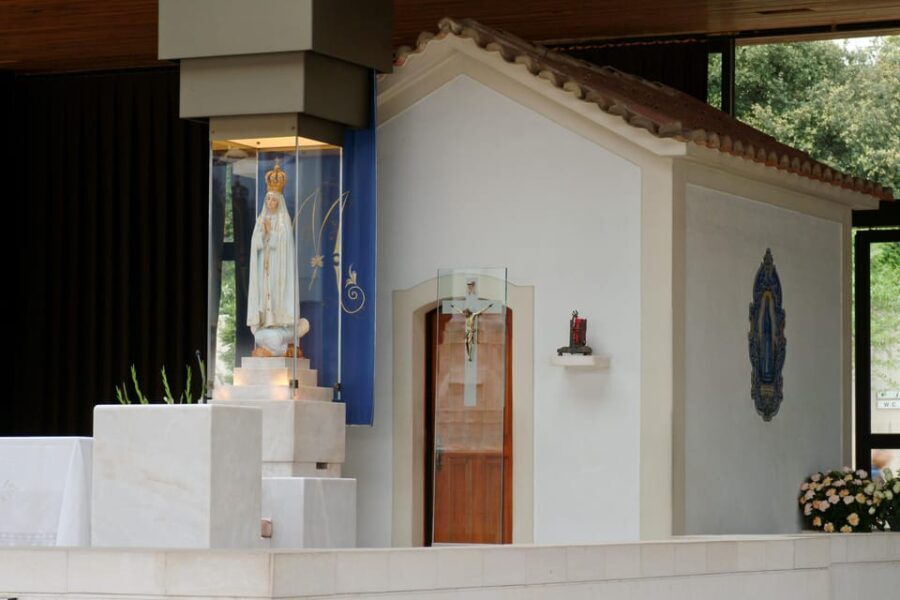 Fátima: Sanctuary and Apparition Sites Guided Tour - A Deep Dive into the Fátima Experience