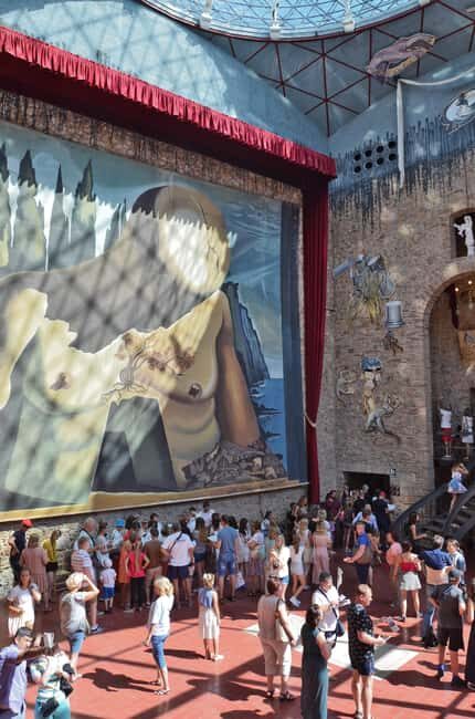 Figueres: Dalí Theatre-Museum Guided Tour with Tickets - The Authentic Value of the Tour