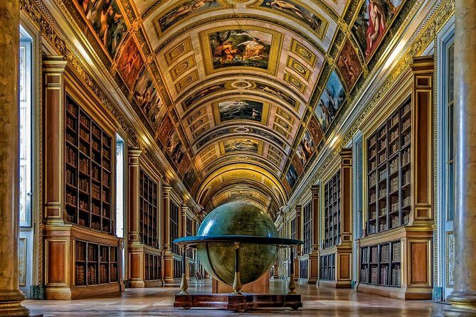 Fontainebleau & Vaux-le-Vicomte Trip with Local Guide & Private Transportation - Practicalities and Considerations