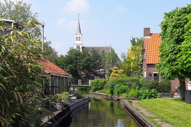 Fresh nose tour with the canoe through the nature near Amsterdam - In-Depth Look at the Fresh Nose Canoe Tour