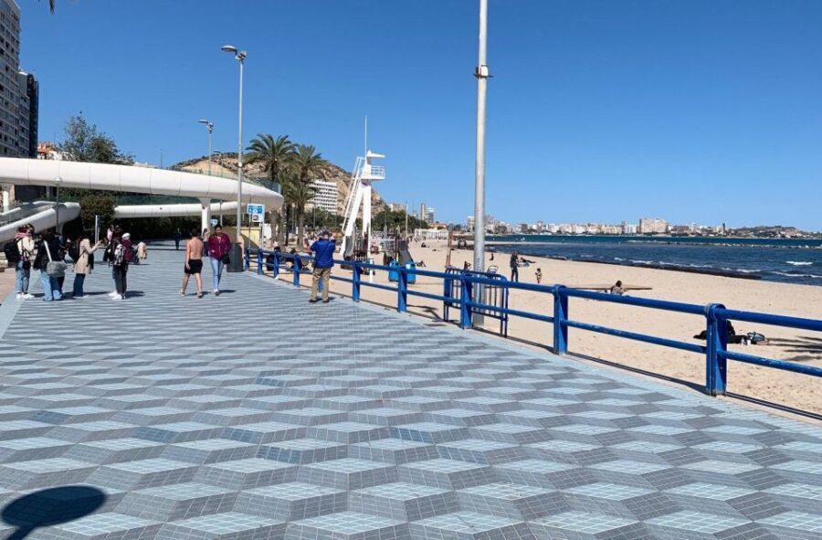 From Albir and Benidorm: Day Trip to Alicante by Coach - A Detailed Look at the Alicante Coach Day Trip