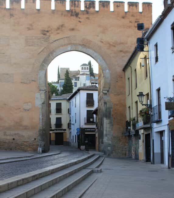 From Almuñécar: Granada Day Trip with Alhambra and Cathedral - How This Tour Stands Out
