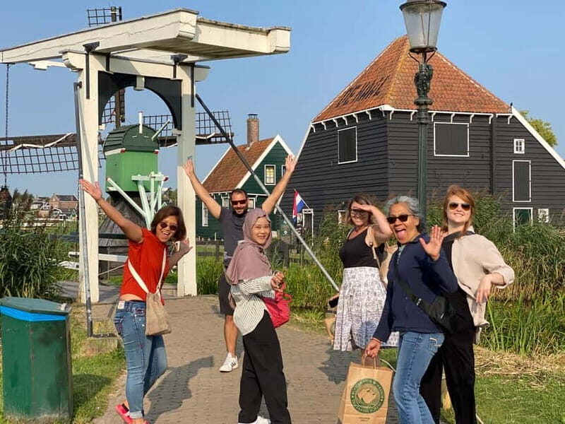From Amsterdam: Keukenhof Tulips, Windmills & Volendam - Practical Details and Value