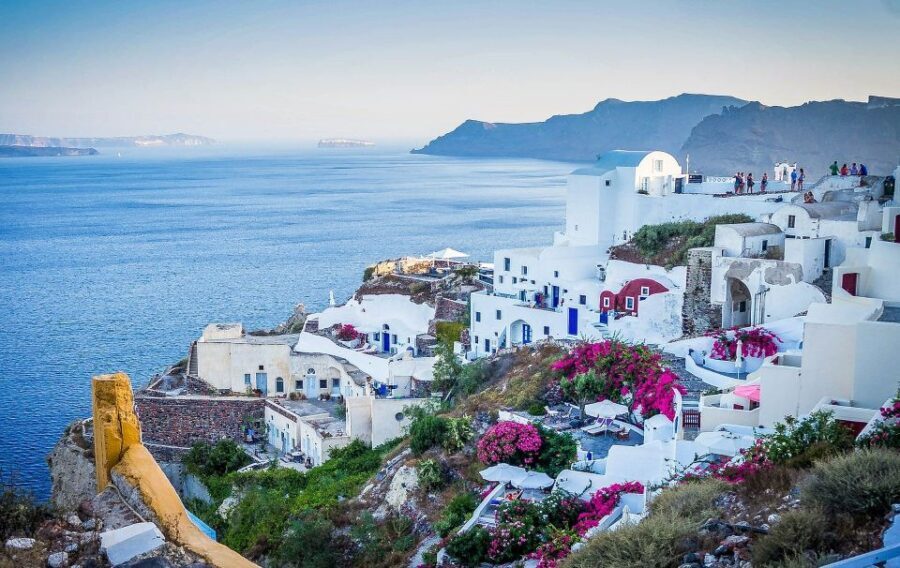 From Athens: City, Delphi, Meteora, & Santorini 8-Day Tour - From Athens to Delphi and Meteora: A Journey of Contrasts