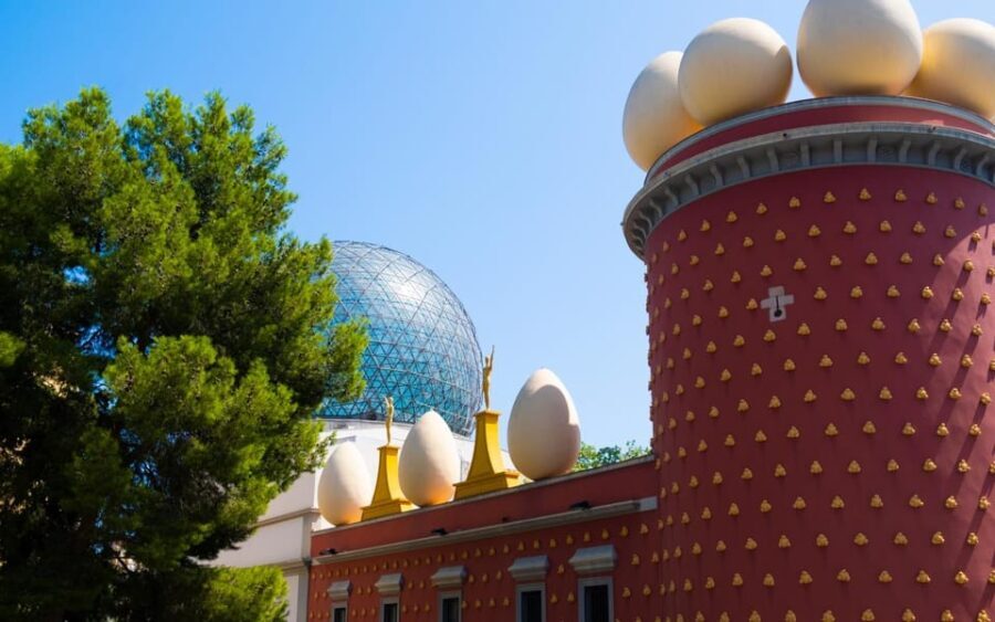 From Barcelona: Girona, Figueres, Dalí Museum, and Cadaqués - Exploring the Day Trip in Detail