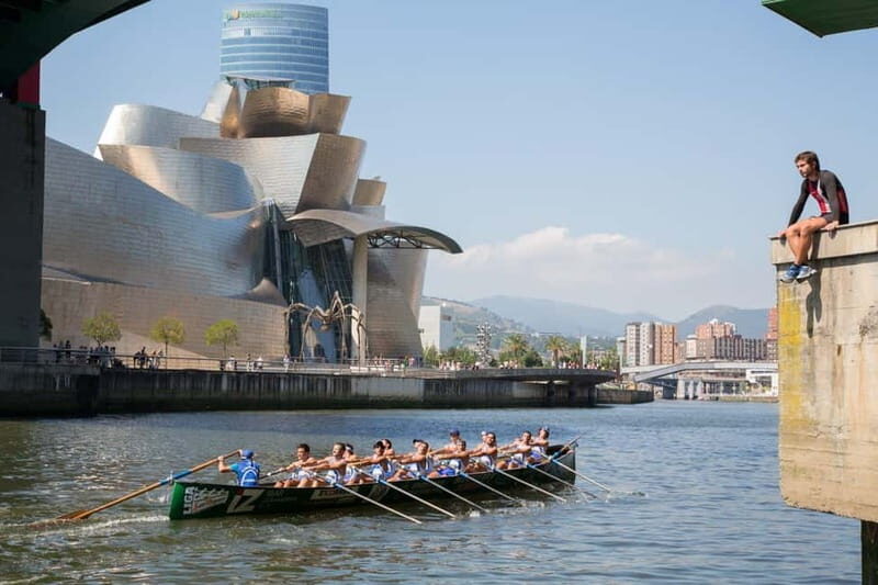 From Biarritz: San Sebastian, Bilbao & Guggenheim - Transportation and Group Dynamics