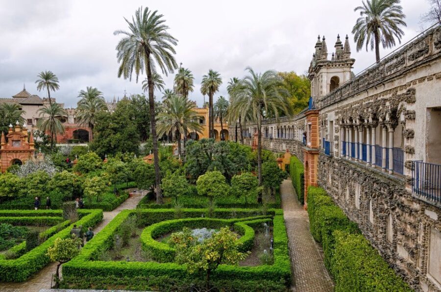From Cadiz: Private Seville Day Trip, Cathedral & Alcazar - Who Will Love This Tour?