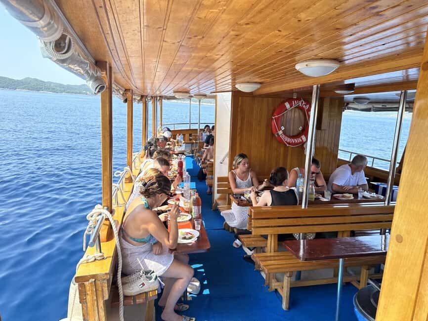 From Dubrovnik: Elaphite Islands Day Trip with Lunch