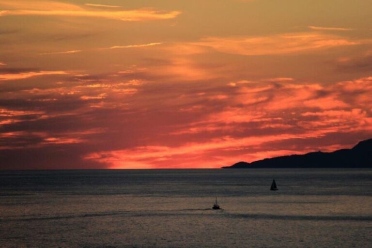 From Dubrovnik: Golden Hour Sunset Cruise with Free Drinks - Introduction: Why We Like This Dubrovnik Sunset Cruise