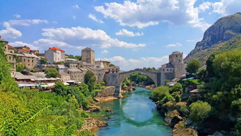 From Dubrovnik: Mostar and Kravice Waterfalls Day Trip - Real Travelers Feedback: What They Loved and Wished For