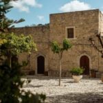 From Heraklion: Olive, Wine & Monastery Luxury Guided Tour - What’s Included and What to Keep in Mind