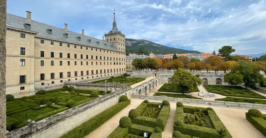 From Madrid: Escorial Monastery and the Valley of the Fallen - An In-Depth Look at the Tour