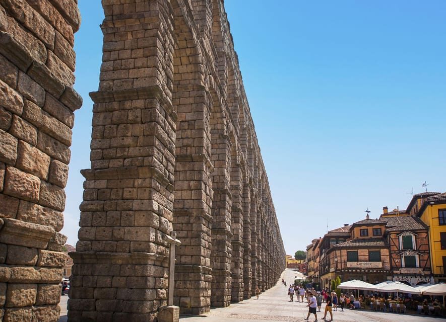 From Madrid: Guided Day Trip to Segovia, optional Alcázar - FAQ