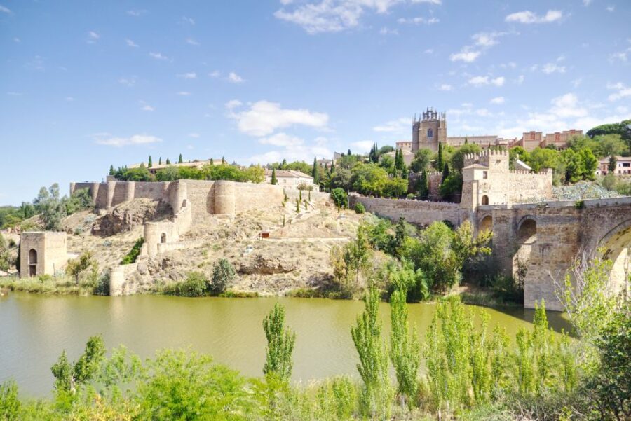 From Madrid: Toledo Guided Day Trip with Cathedral Admission - A Deep Dive into the Toledo Day Trip