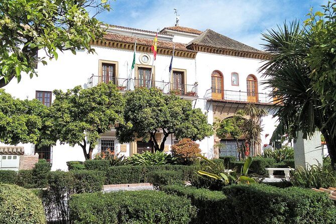 From Malaga: Private tour in Marbella - Key Points