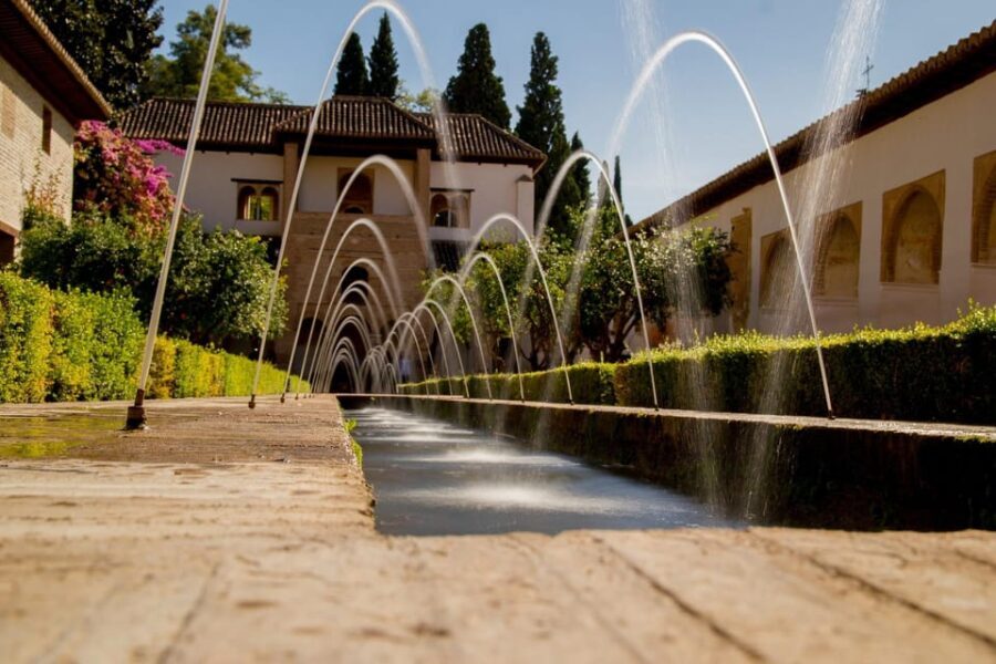 From Málaga: Sunset Alhambra Tour with Tickets - The Practicalities: What to Know