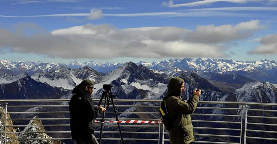 From Milan: Monte Bianco and Courmayeur Day Trip - The Mont Blanc Skyway Cable Car Experience