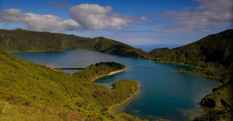 From Ponta Delgada: Lagoa do Fogo & Hot Springs Day Trip - Exploring São Miguel: A Detailed Look at the Day Trip