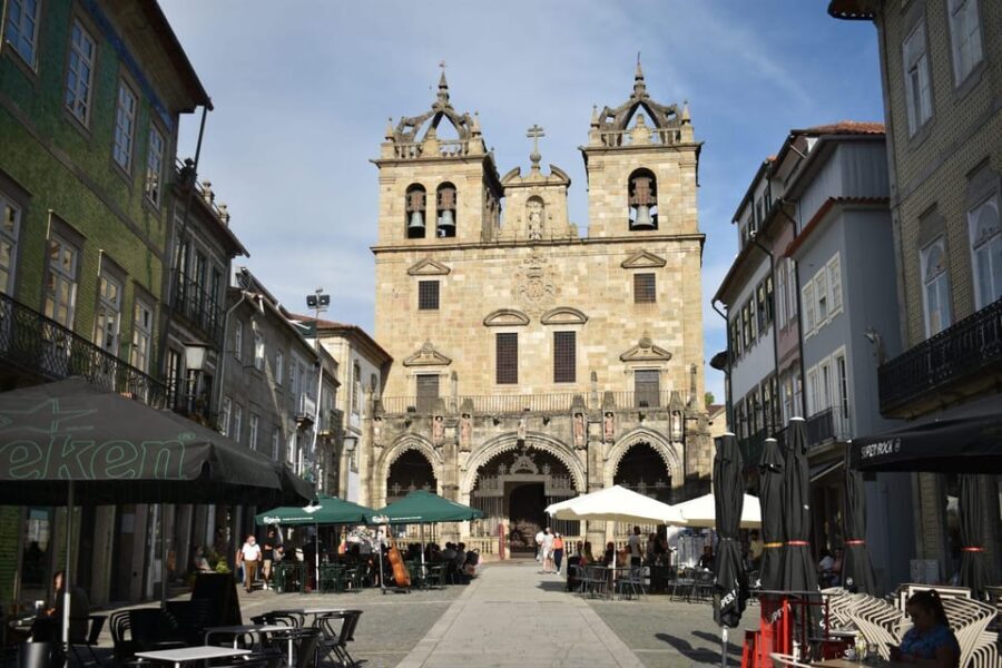 From Porto: Braga & Guimarães Day Trip with Lunch - Transportation and Logistics
