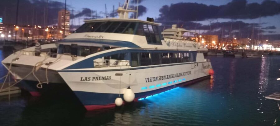 From Puerto Rico: Boat party along the coast. - An In-Depth Look at the Boat Party Experience