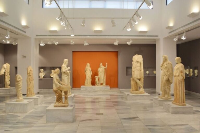 From Rethymno: Knossos Palace and Heraklion City Day Trip - FAQs