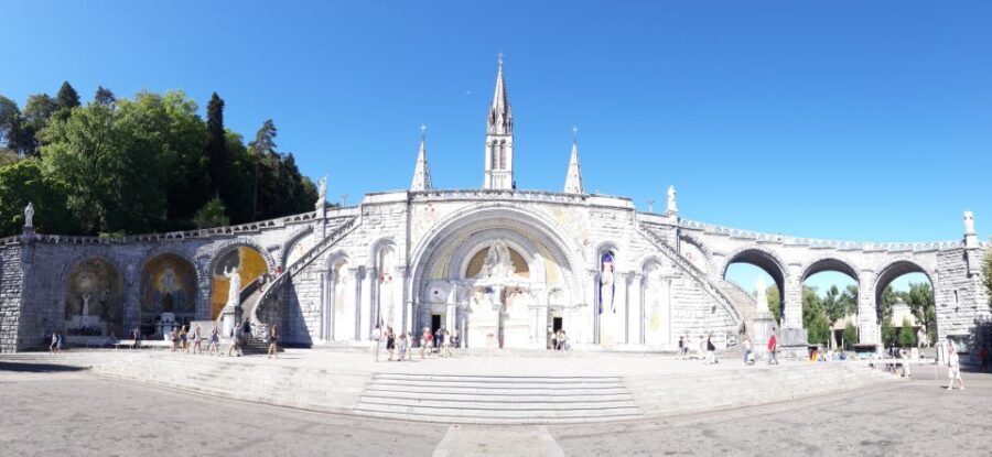 From San Sebastian: Lourdes Private Full-Day Tour - Practical Tips for Your Lourdes Day Trip