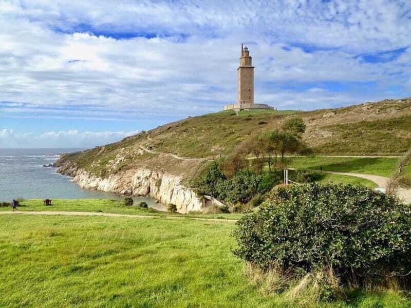 From Santiago: A Coruña & Betanzos Full-Day Coastal Tour - What Makes This Tour Stand Out?
