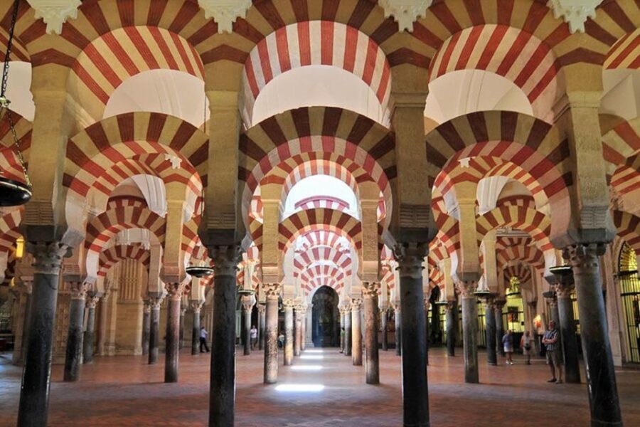 From Seville: Córdoba and Mosque Cathedral Full-Day Tour - A Detailed Look at the Tour Experience