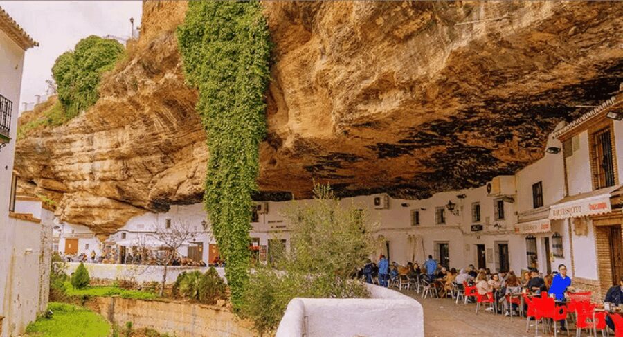 From Seville: Ronda, Setenil white town and Zahara Viewpoint - Who Should Consider This Tour?