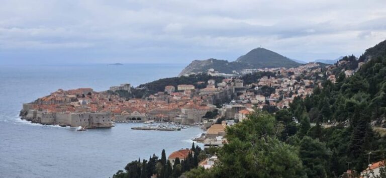 From Split: Dubrovnik Day Trip incl. Stop in Ston - Arriving in Dubrovnik: Walking Through a UNESCO Treasure