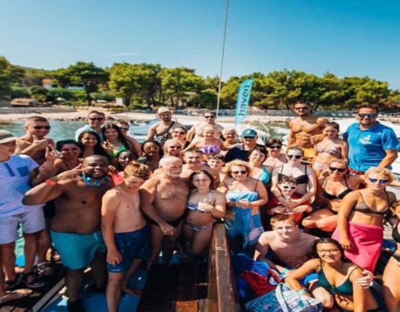 From Split: Islands & Blue Lagoon Cruise with Lunch & Drinks - The Pros of This Tour