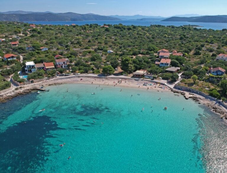 From Trogir/Split: Islands Bra, olta & Blue lagoon - An In-Depth Look at the Tour Experience