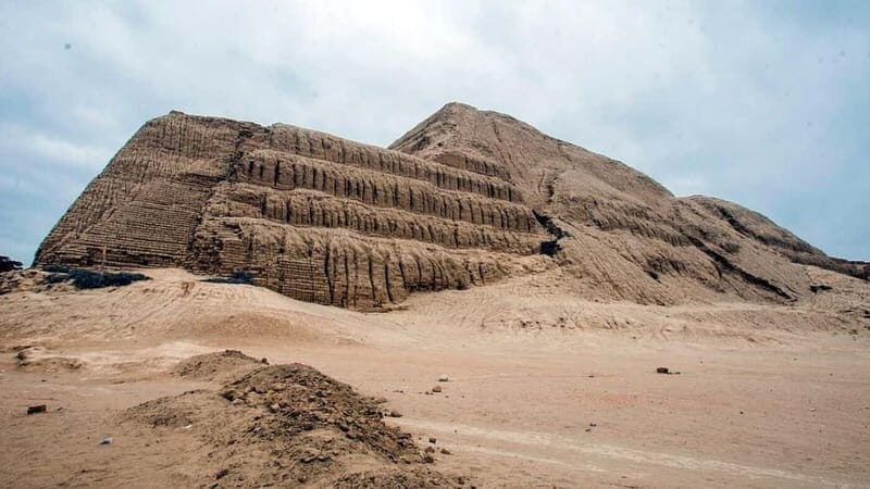 From Trujillo: Huacas de Moche, Chan & Huanchaco Beach Tour - Exploring the Archaeological Wonders