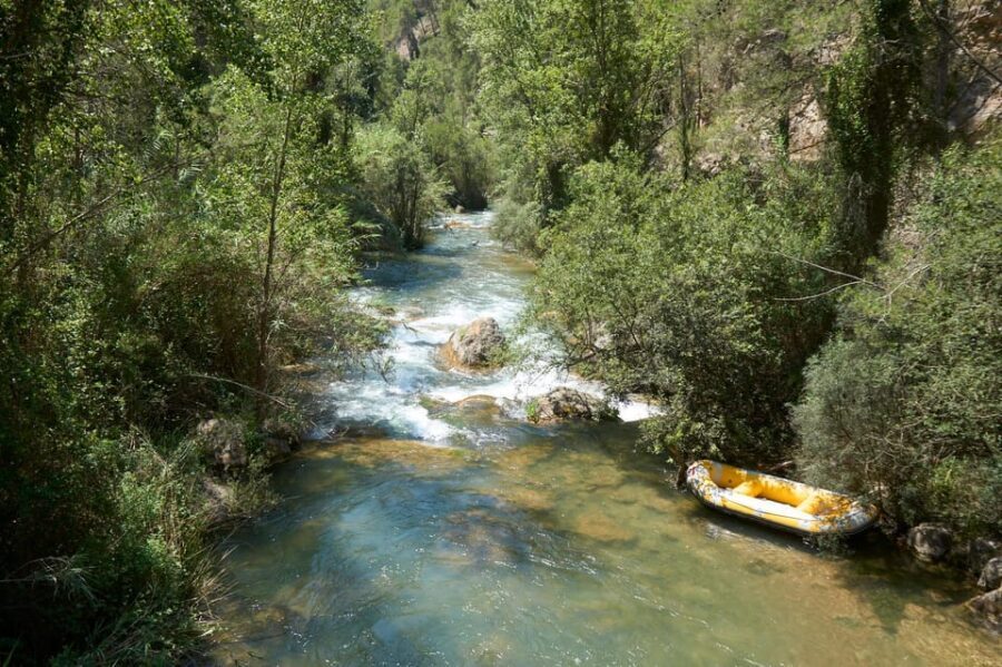 From Valencia: Montanejos Tour with Guided Hike - Who Is This Tour Perfect For?