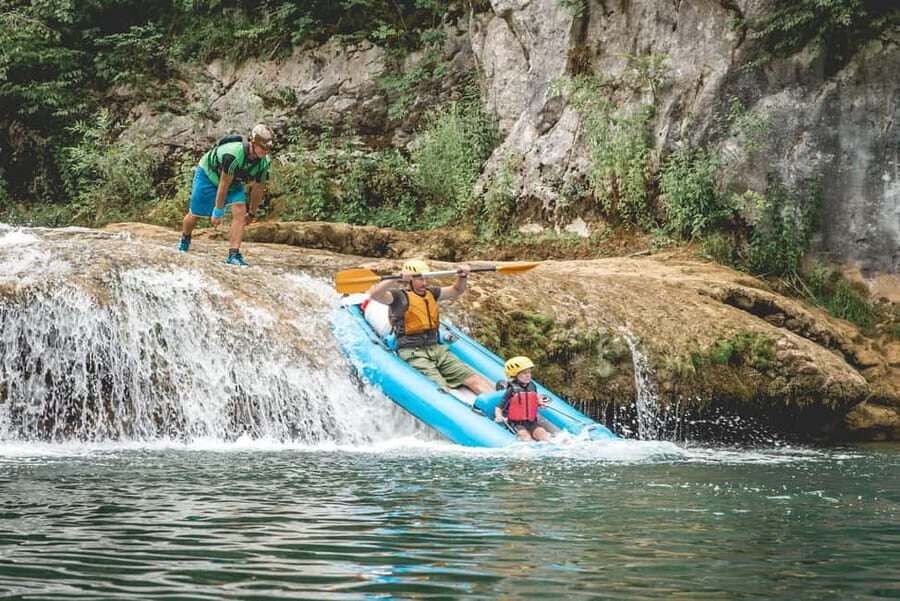 From Zagreb: Mrenica kayaking & Rastoke village - day trip - The Mreznica River Kayaking Experience