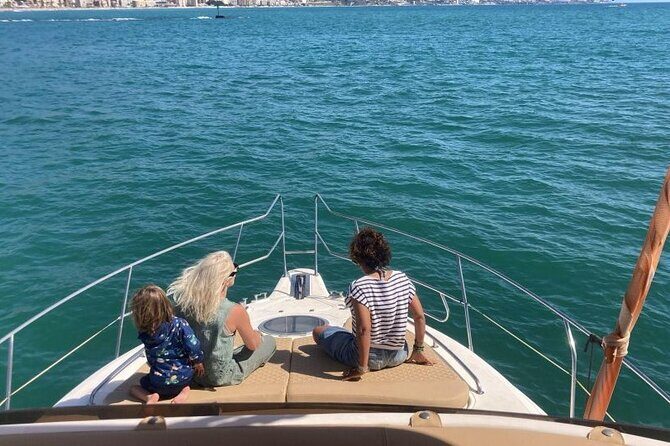 Fuengirola Boat Activity with Cocktail Dinner Champagne & Sunset - Who Will Love This Experience?