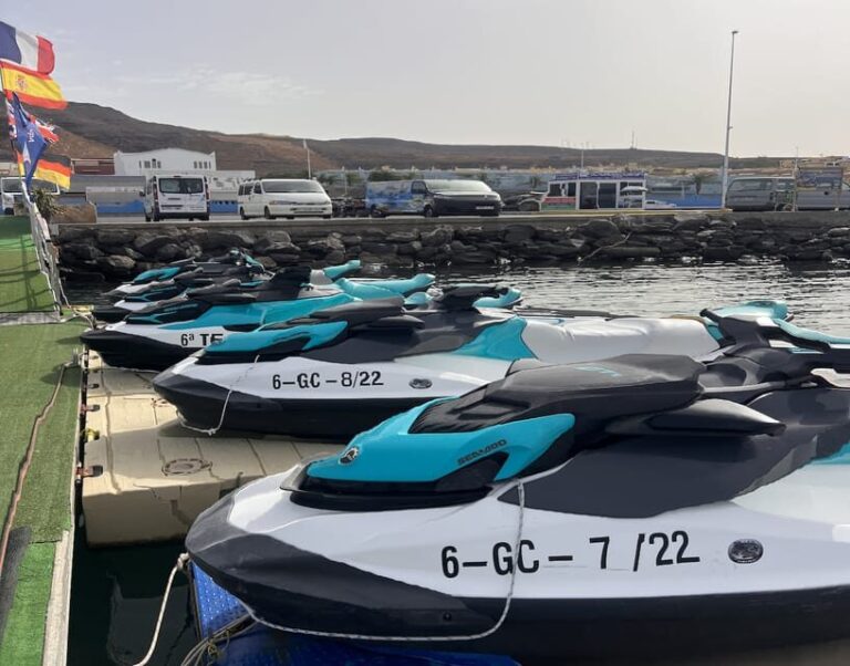 Fuerteventura : 30 minute JetSki Rental without licence - An In-Depth Look at the Jet Ski Experience in Fuerteventura