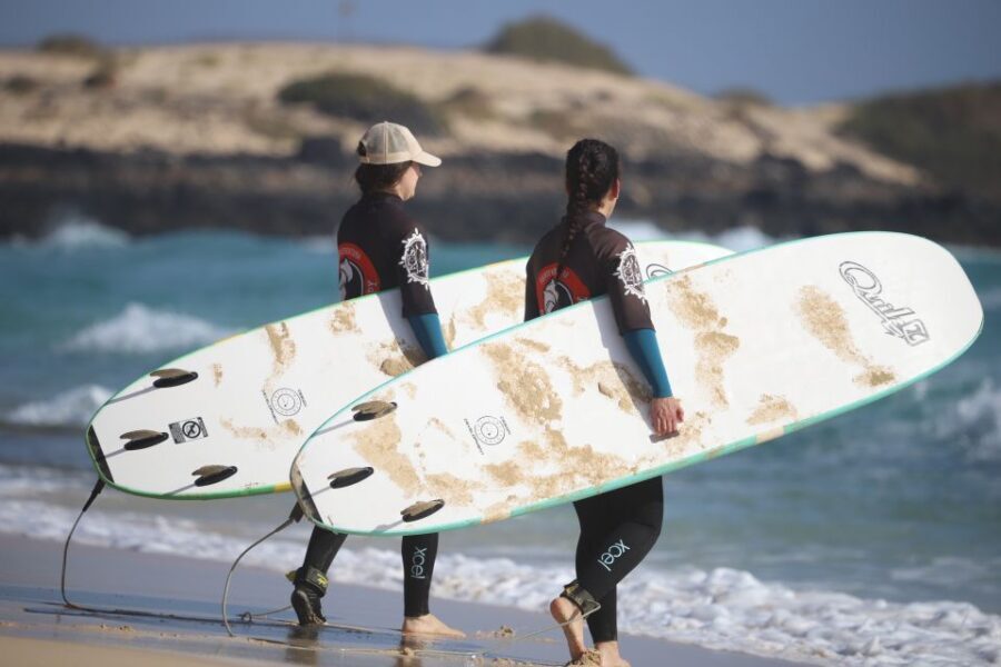 Fuerteventura : Corralejo Surf Lesson - A Detailed Look at the Corralejo Surf Lesson Experience