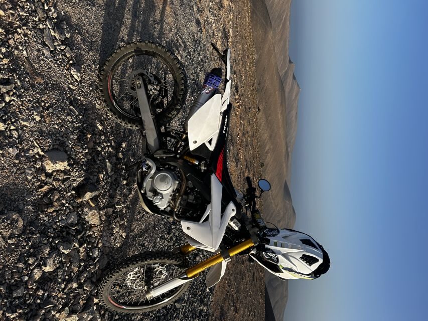 Fuerteventura south: enduro trips on motocycle/lic. B,A1&2,A - The Sum Up
