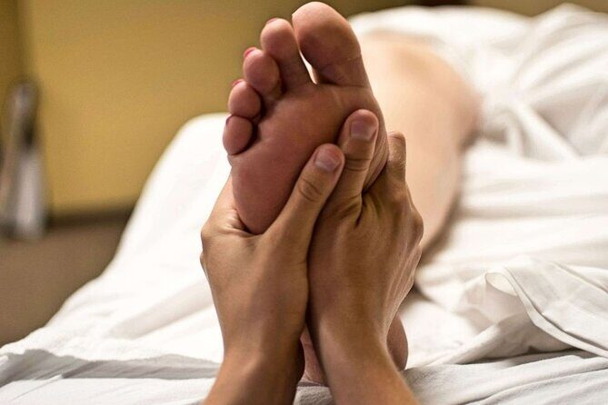 Full body massage 60 minutes - Who Should Consider This Experience?