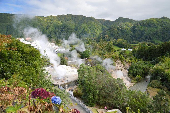 Full-Day Furnas Tour: Hot Springs, Traditional Lunch & Tea - Who Should Book This Tour?