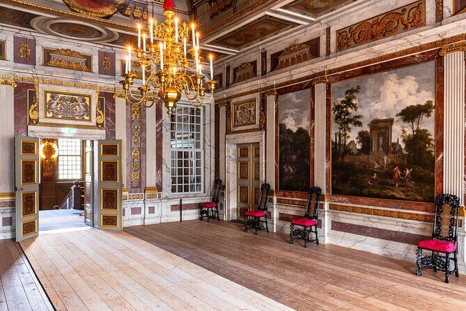 Full-Day Private Historic Royal Tour around Palaces and Castles - Who Is This Tour Best For?